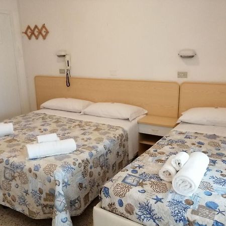 Hotel Alba Rimini Esterno foto