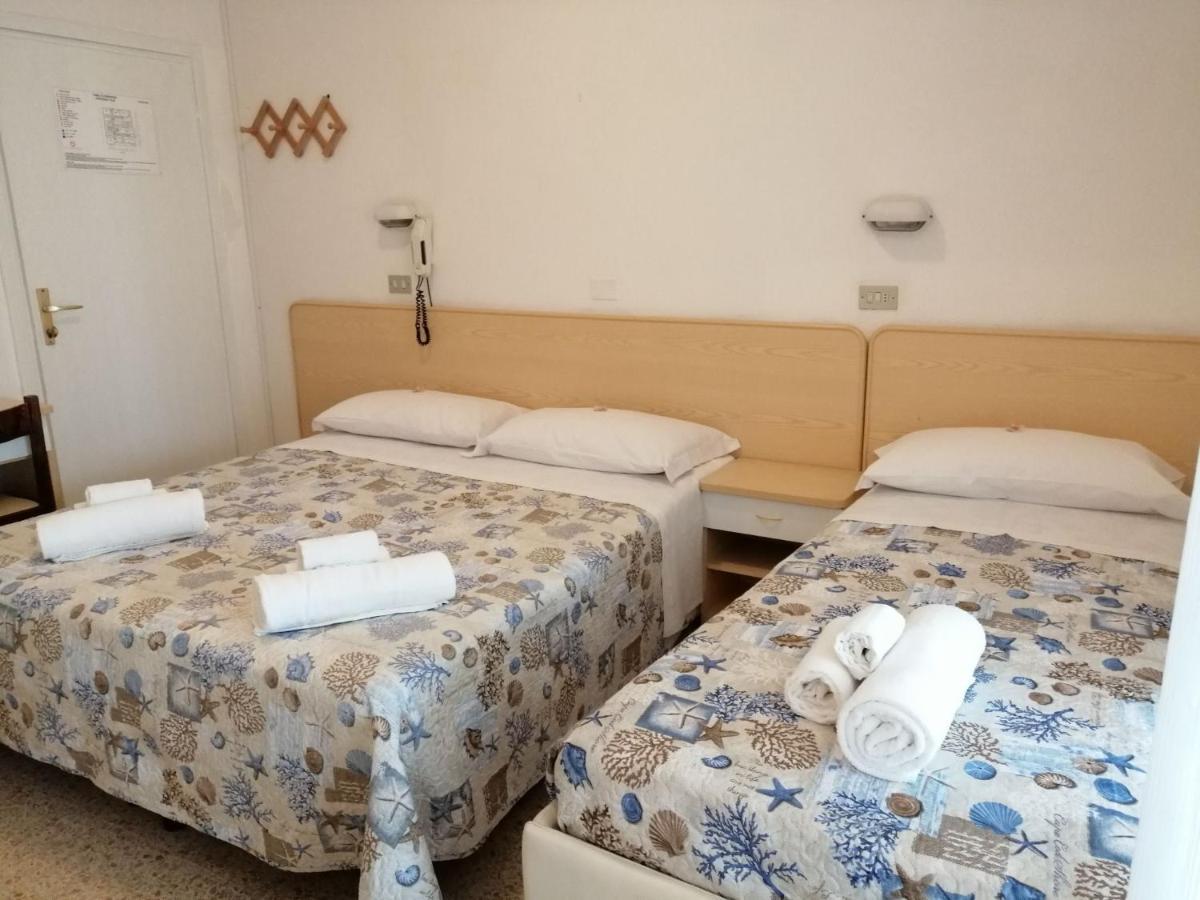 Hotel Alba Rimini Esterno foto